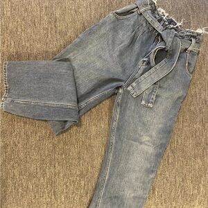 HUDSON Women's Remi High Rise Paperbag Straight Jean Belted Elastic Waist Sz 28